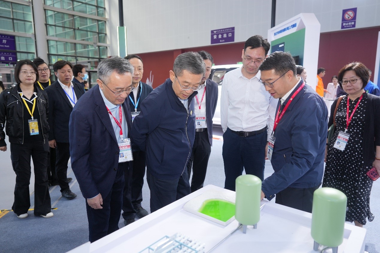Wave Cyber Showcases Membrane New Materials at National Economic & Trade Event to Boost Green Development in Western China